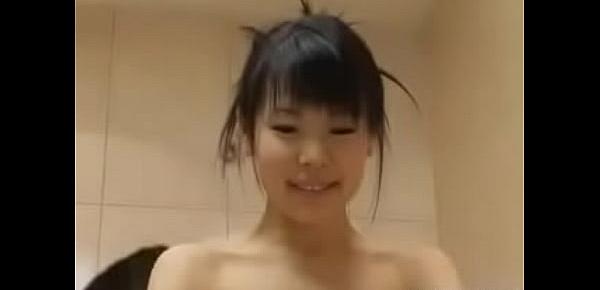  Honomi Sakura gets ravished in the shower